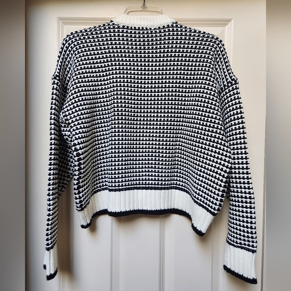 Madewell Textured Stitch Sweater In Black and White, Size Small NWT - Picture 6 of 6